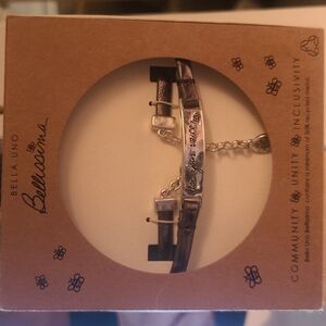 Bellissima Community unity inclusivity Use your voice bracelet
